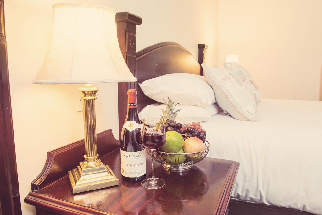 Devon Inn Hotel Templeglantine Village Zewnętrze zdjęcie