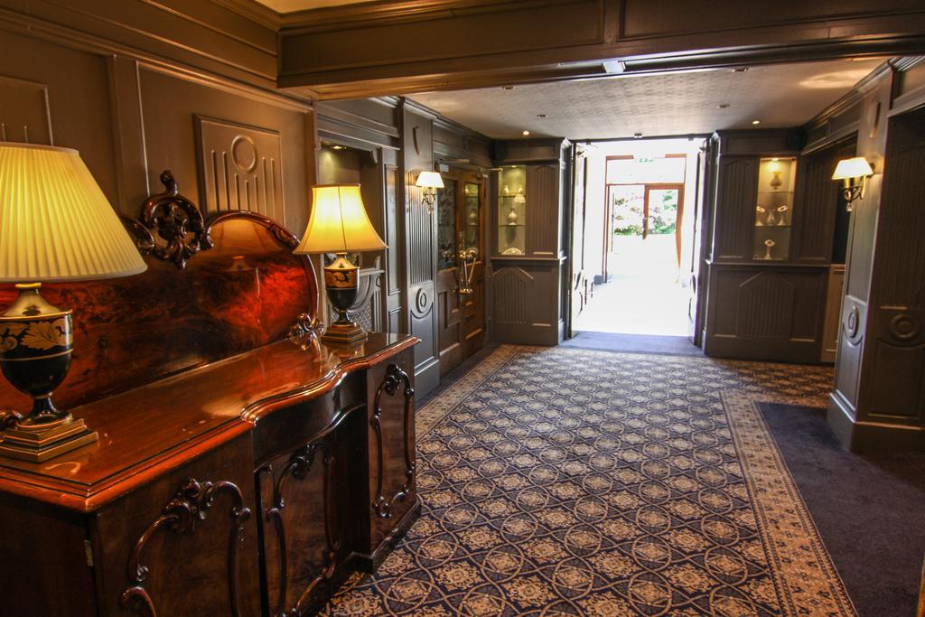 Devon Inn Hotel Templeglantine Village Zewnętrze zdjęcie